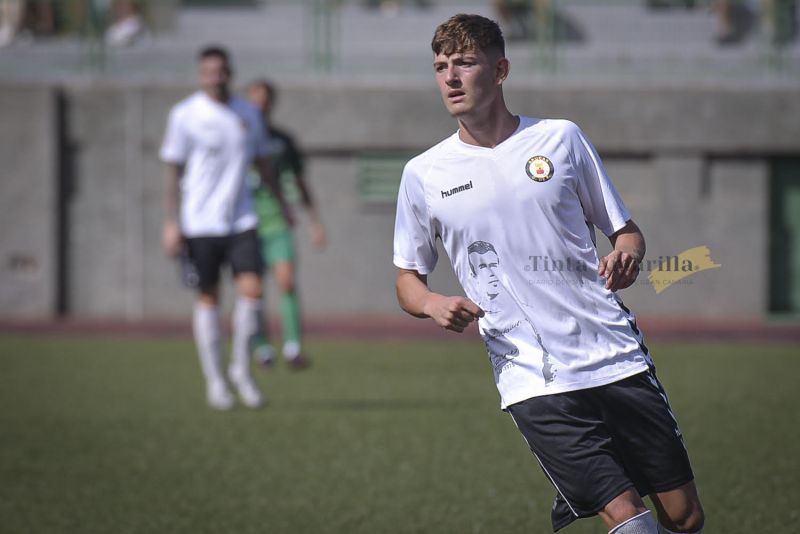 La UD ficha al goleador aruquense Iván García, tras su paso por el Fabril