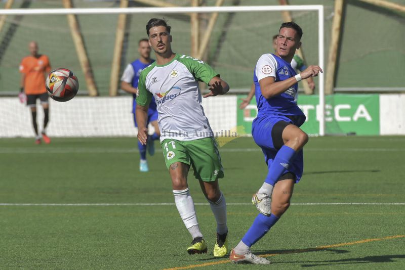 El Villa pierde a Manu Dimas en dos encuentros