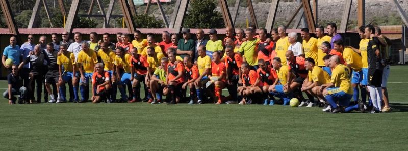 4-2: Triunfo amarillo en el derbi veterano con un hat-trick de Momo