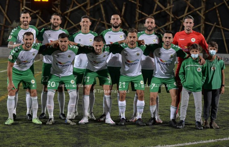 El Villa firma su primera victoria de la temporada