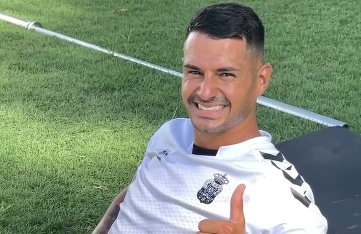 "Me atrae el estilo Barça de García Pimienta"