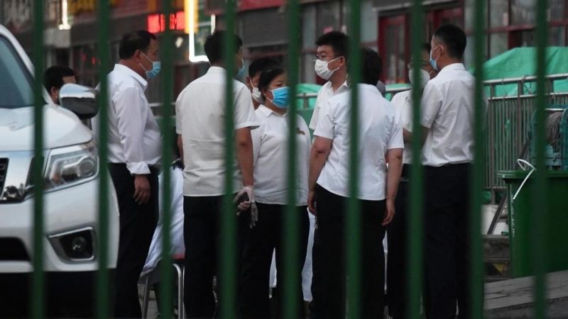 Saltan las alarmas en Pekín por un inesperado brote